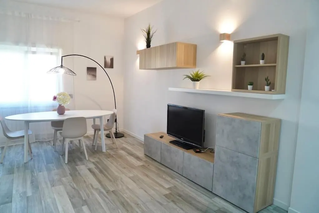 Ottavia Station Apartment Rome