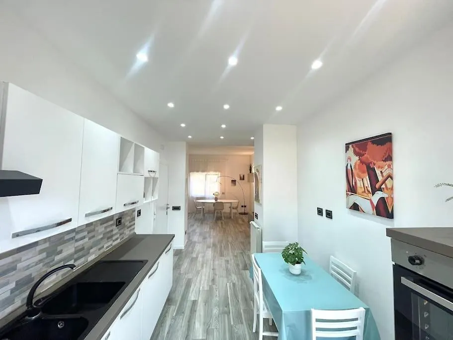 Ottavia Station Apartment Rome