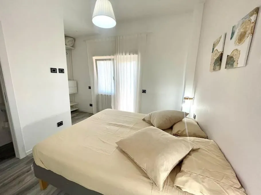 Ottavia Station Apartment Rome
